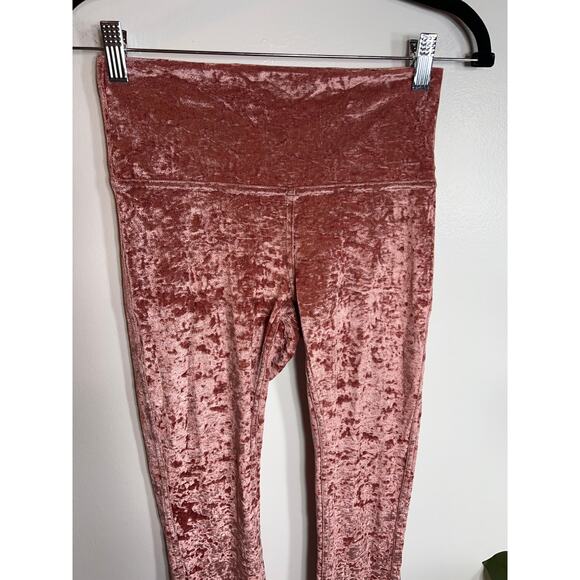 Lululemon Wunder Lounge Pink Crushed Velvet Leggings High Waist Womens 6 / Small - Picture 2 of 6